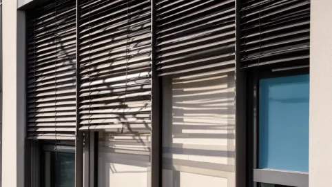 koszt żaluzji fasadowych